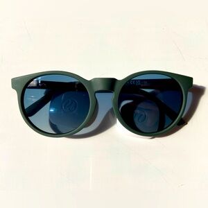 Goodr Rounded Sunglasses